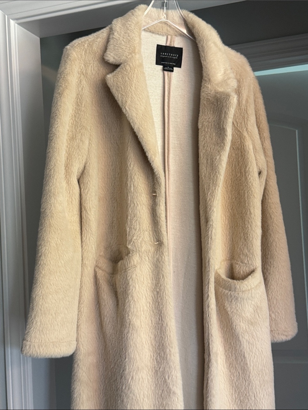 Insanely Soft Off White Cream Cozy Faux-Fur Long Coat - Picture 2 of 9